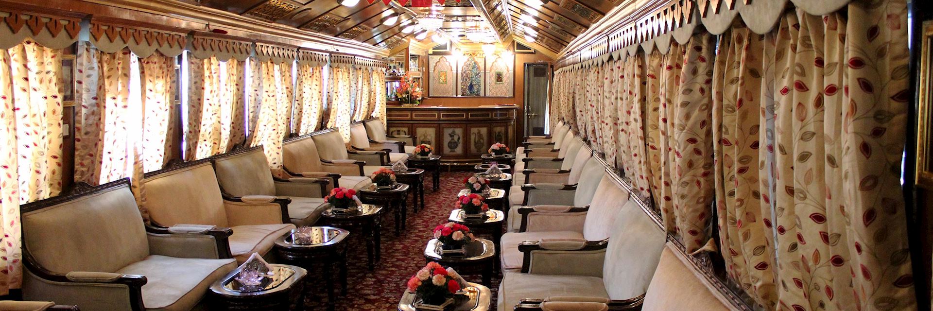 top-luxury-trains-of-india