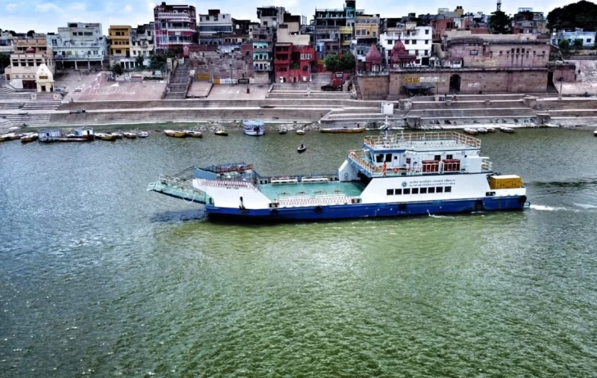 BOAT CRUISE FROM CHUNAR TO VARANASI WITH SIGHTSEEING